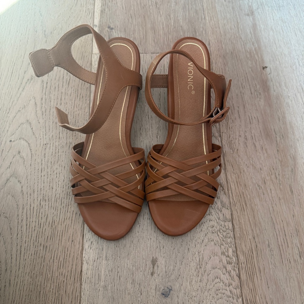 Vionic Brown Strappy Woven Block Heel Sandals